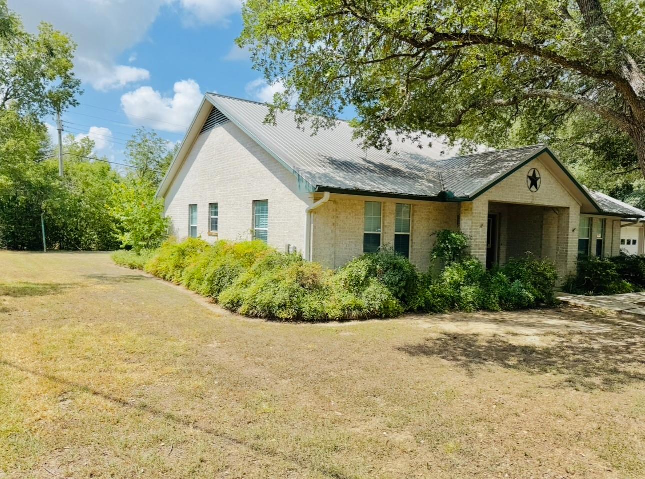 608 Mogonye Lane Elgin TX 78621
