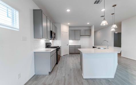 290 Yosemite Drive Kyle TX 78640