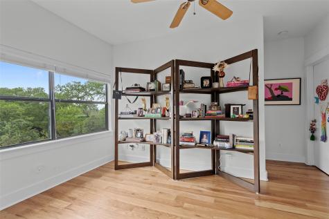 2009 Arthur Lane Austin TX 78704