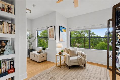 2009 Arthur Lane Austin TX 78704