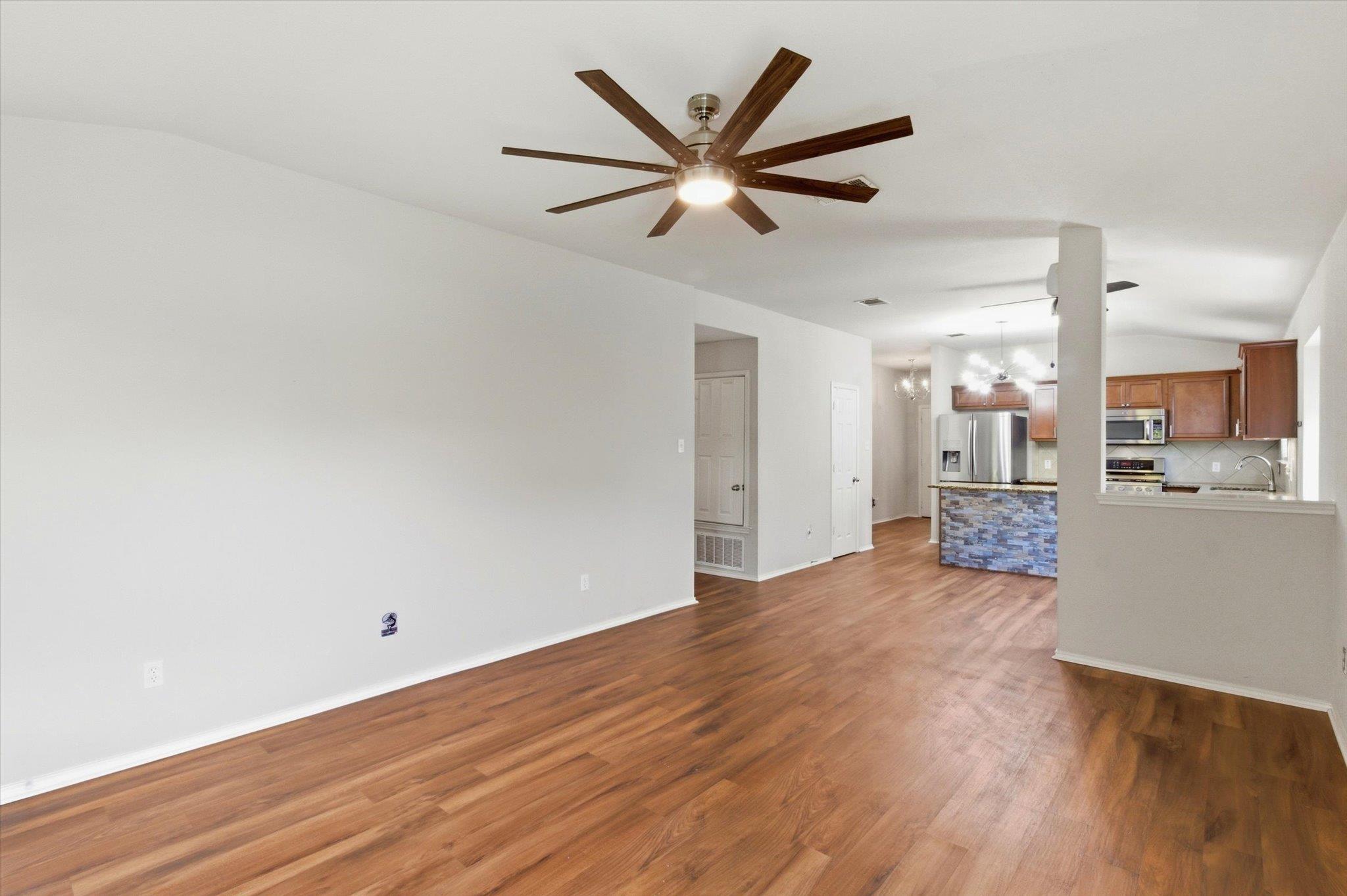 801 Covent Drive Kyle TX 78640