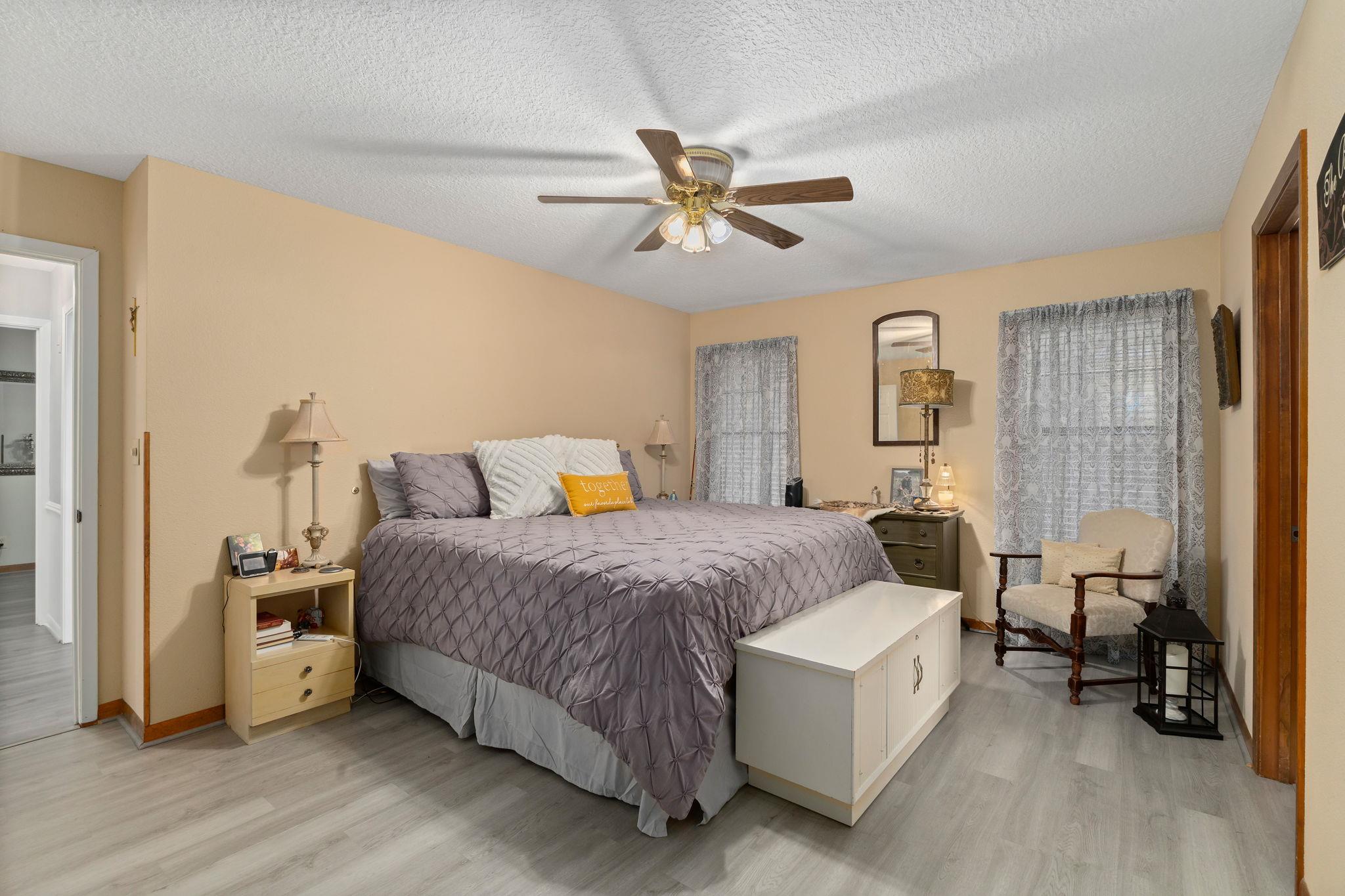 1213 Shadowlake Drive Sealy TX 77474