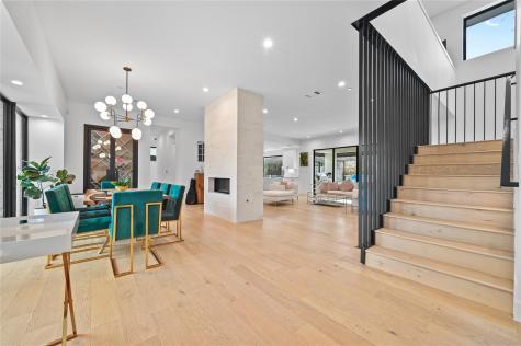308 Briarwood Trail Austin TX 78746