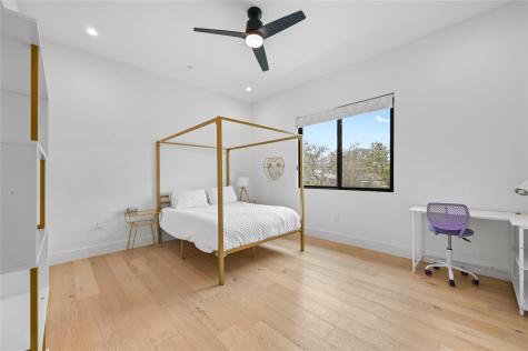 308 Briarwood Trail Austin TX 78746