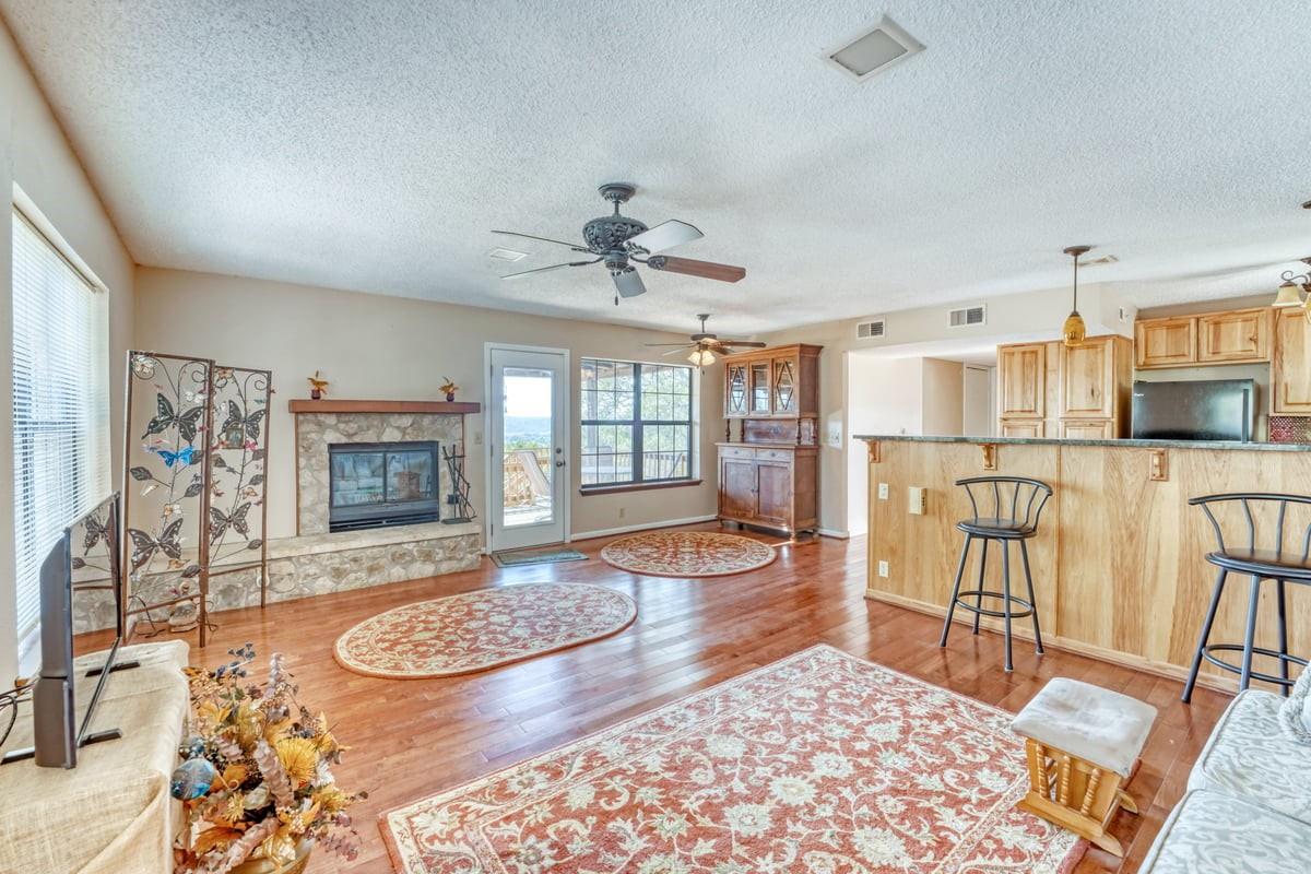 19818 Colina Drive Lago Vista TX 78645