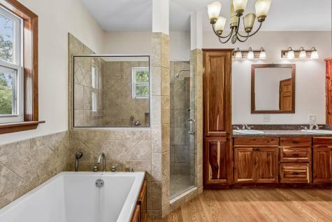 1811 W Old Lockhart Road West Point TX 78963