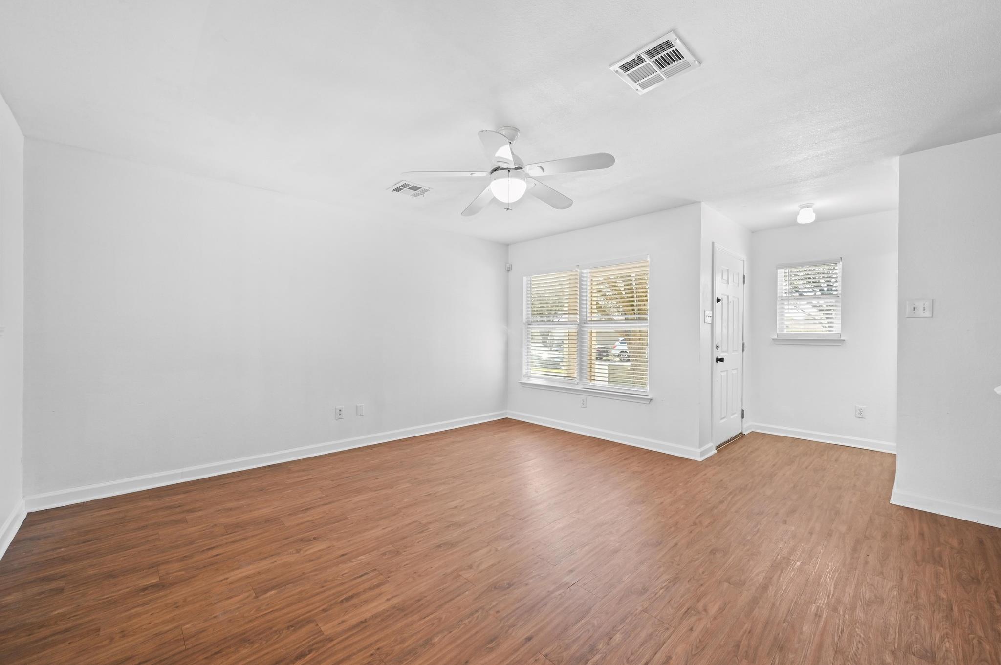 13520 Alysheba Drive Del Valle TX 78617