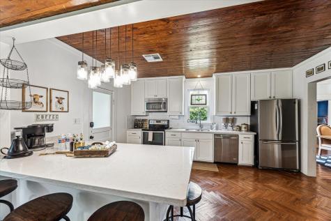 305 W Alamo Street Brenham TX 77833