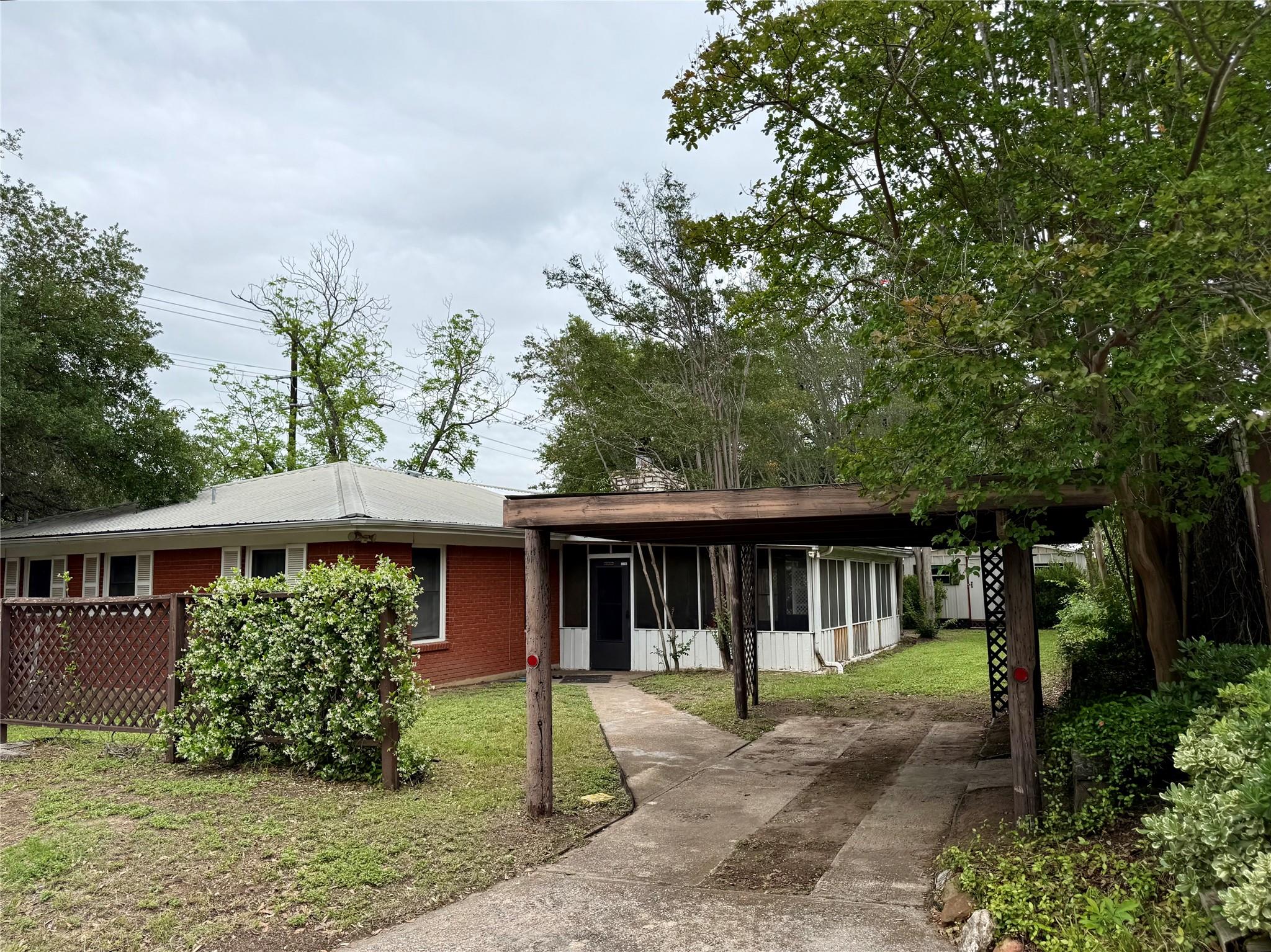 201 Woodward Street Austin TX 78704