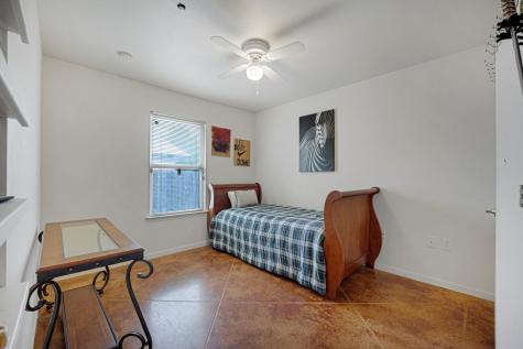 7104 Villita Avenida Street Austin TX 78741