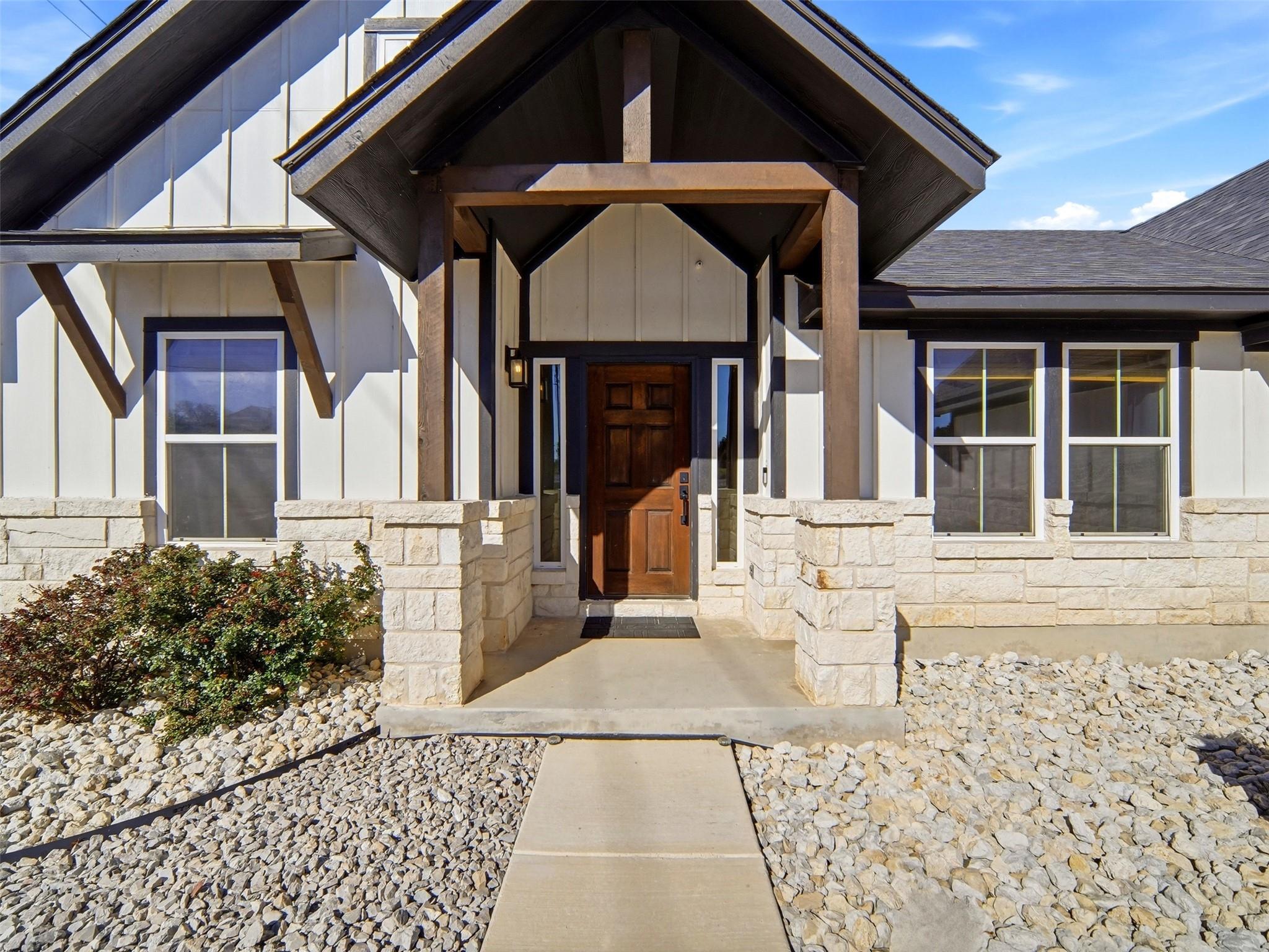 101 N Jerry Gray Blanco TX 78606