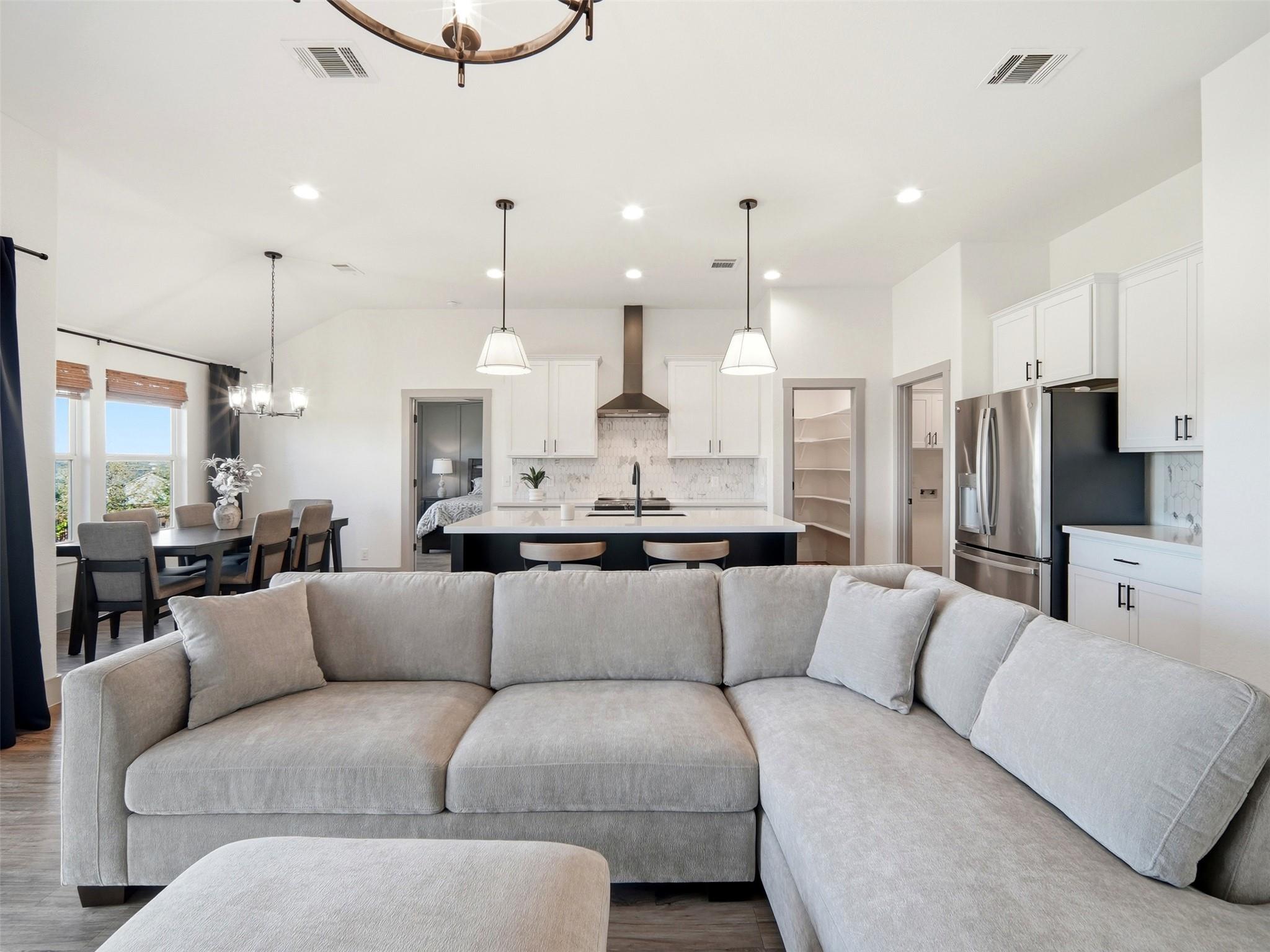 101 N Jerry Gray Blanco TX 78606