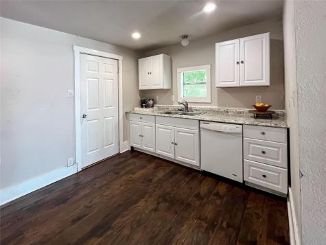 1216 Delaware Street San Antonio TX 78210
