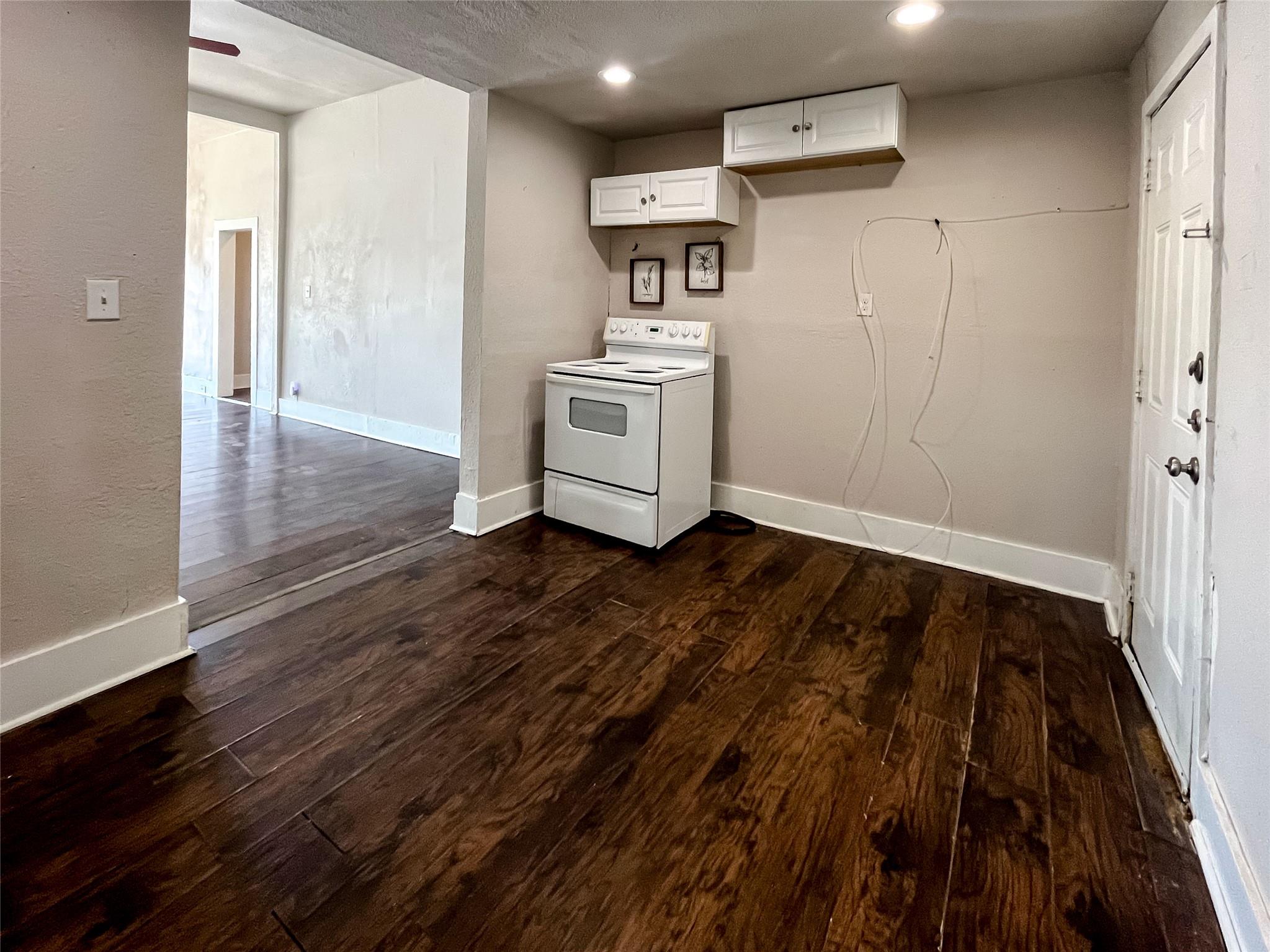 1216 Delaware Street San Antonio TX 78210
