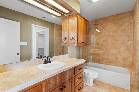 3405 Bee Creek Road Spicewood TX 78669
