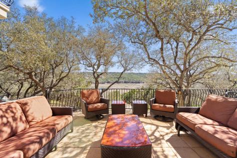 3405 Bee Creek Road Spicewood TX 78669