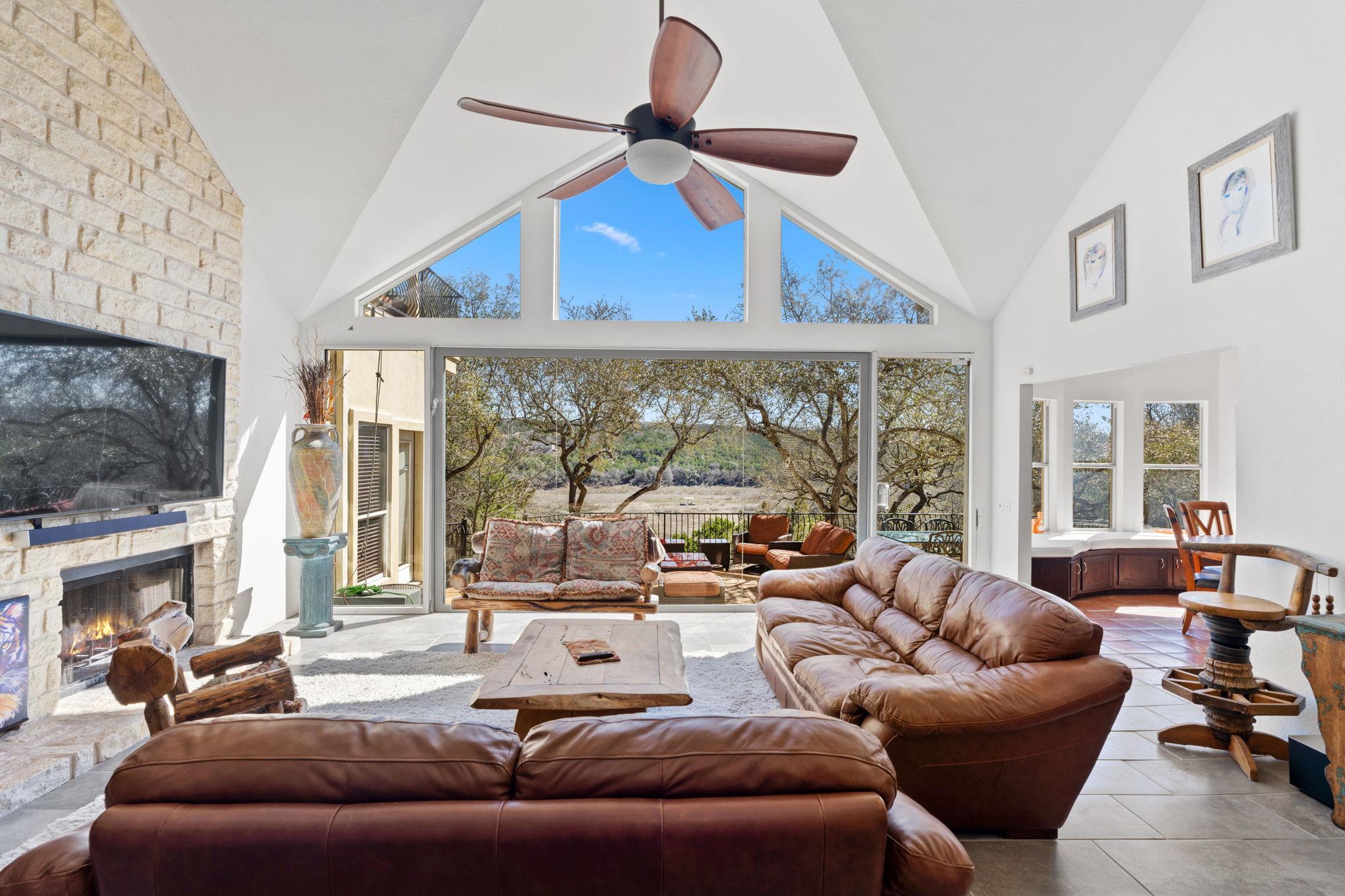 3405 Bee Creek Road Spicewood TX 78669