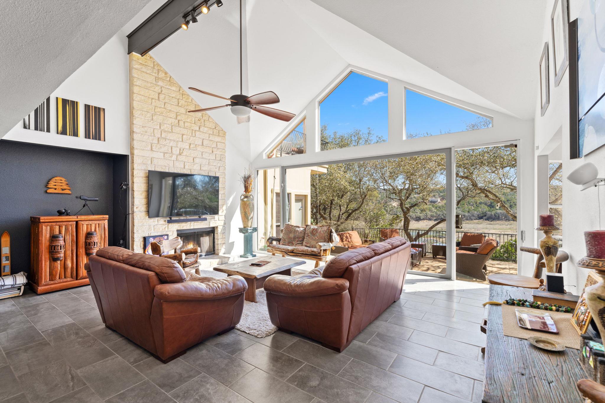 3405 Bee Creek Road Spicewood TX 78669