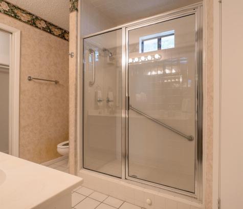303 Stewart Street Meadowlakes TX 78654