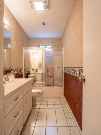 303 Stewart Street Meadowlakes TX 78654