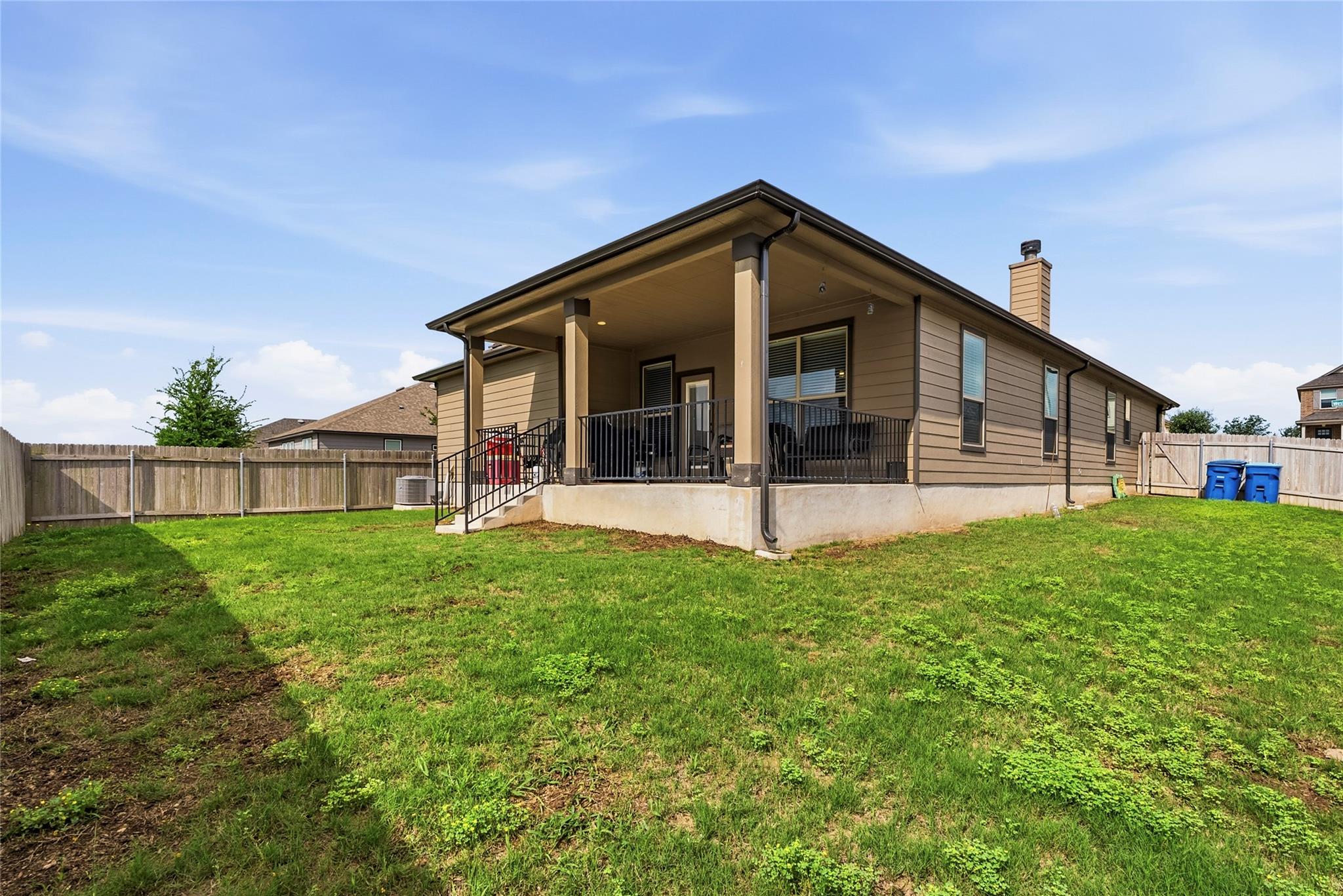 105 West Point Way Elgin TX 78621
