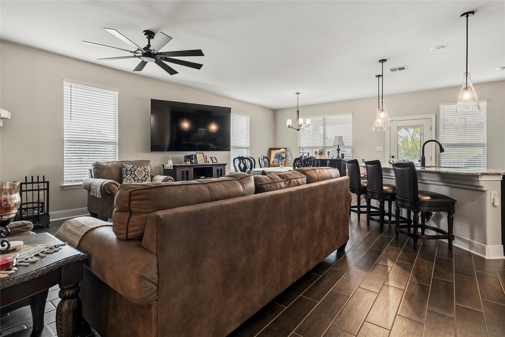 105 West Point Way Elgin TX 78621