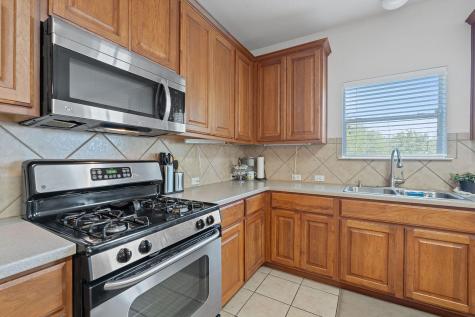 1024 Portchester Castle Path Pflugerville TX 78660