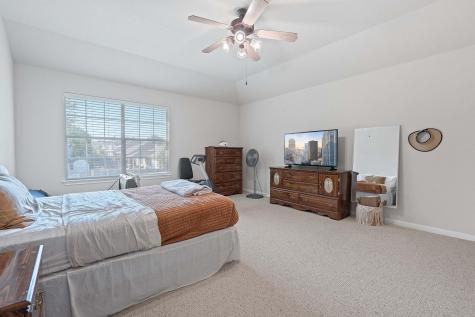 1024 Portchester Castle Path Pflugerville TX 78660
