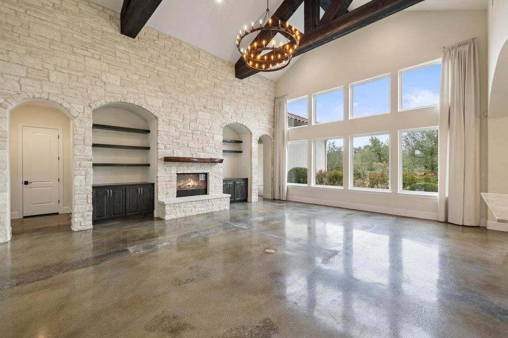 8609 Bellancia Drive Austin TX 78738