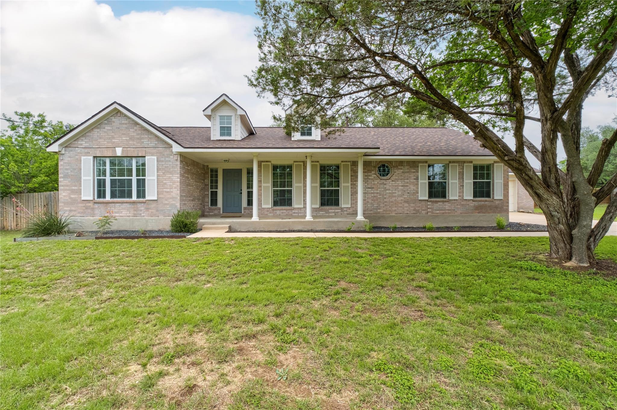 9104 Elm Creek Cove Austin TX 78736