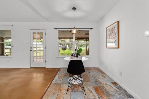 9104 Elm Creek Cove Austin TX 78736