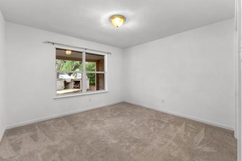 9104 Elm Creek Cove Austin TX 78736