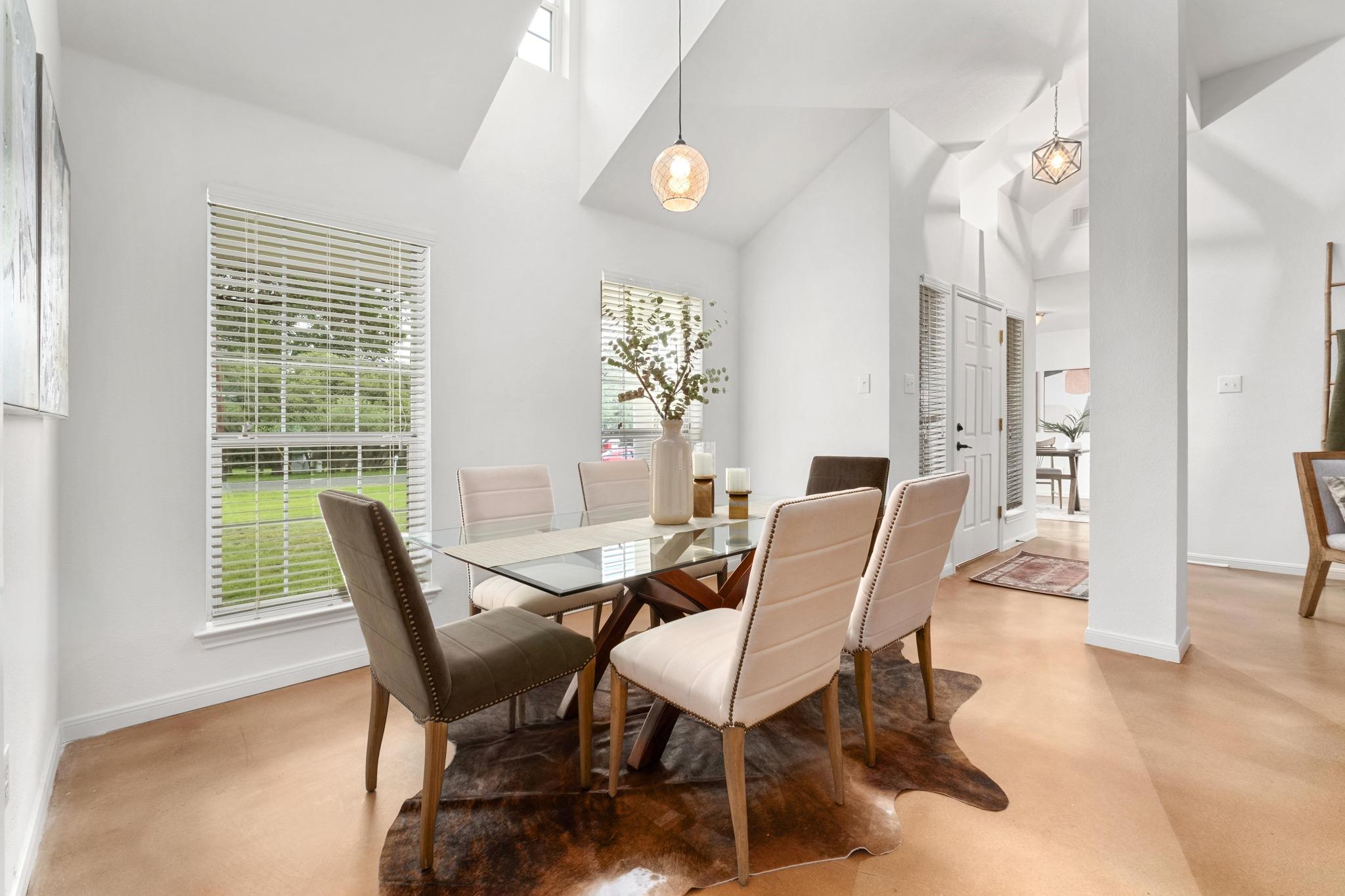9104 Elm Creek Cove Austin TX 78736