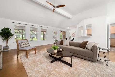9104 Elm Creek Cove Austin TX 78736