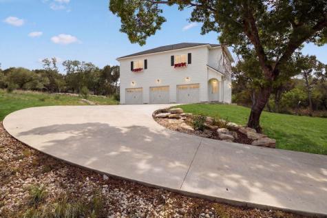 8023 Lakeview Street Volente TX 78641