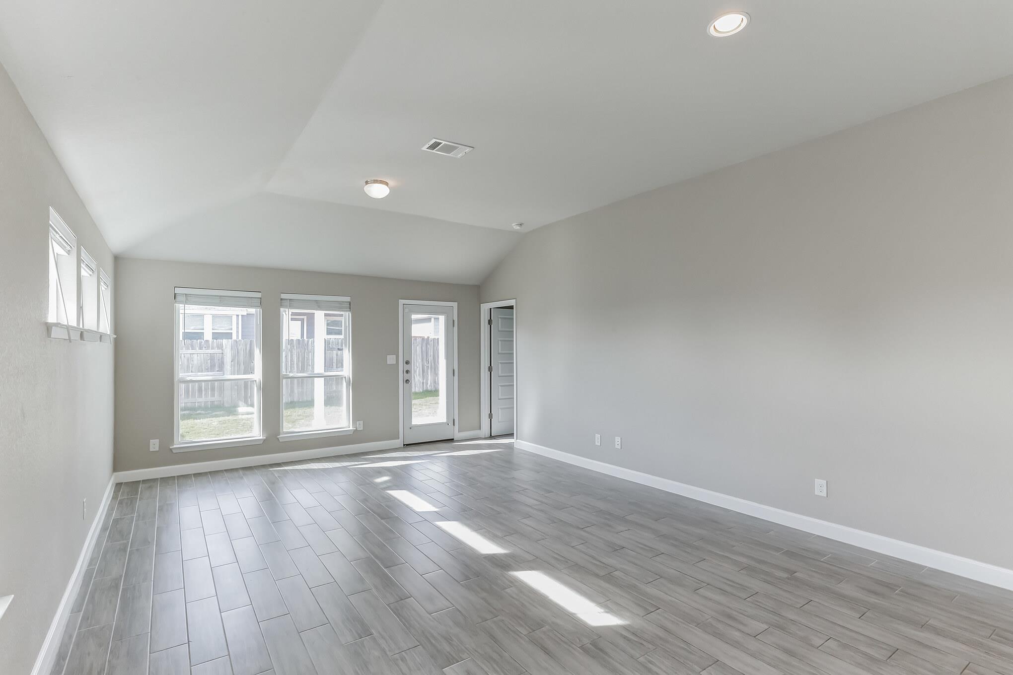 6044 Urbano Bend Round Rock TX 78665