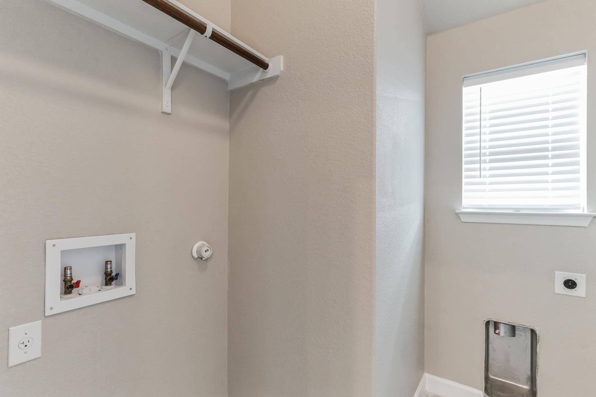 6044 Urbano Bend Round Rock TX 78665