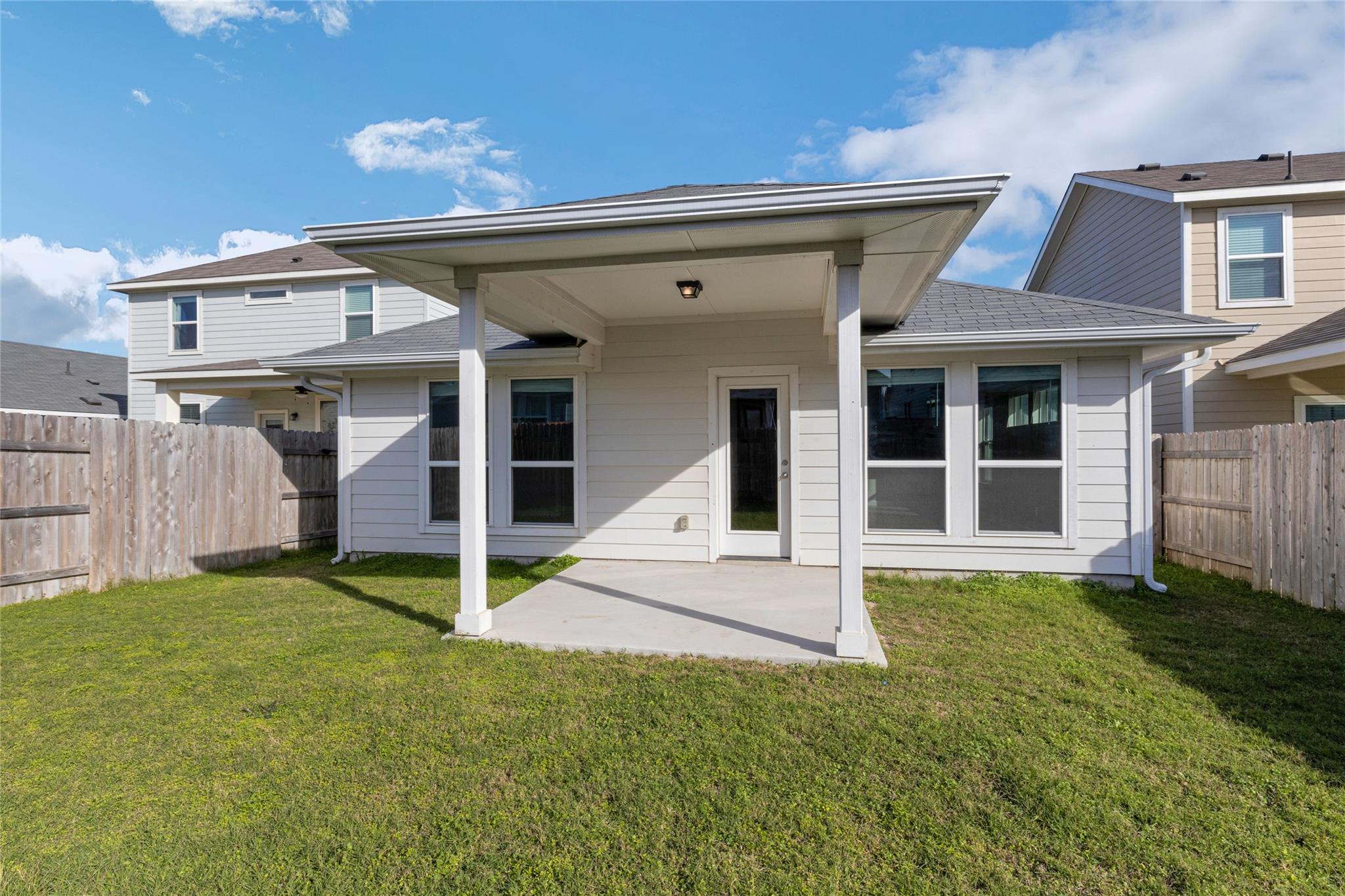 6044 Urbano Bend Round Rock TX 78665