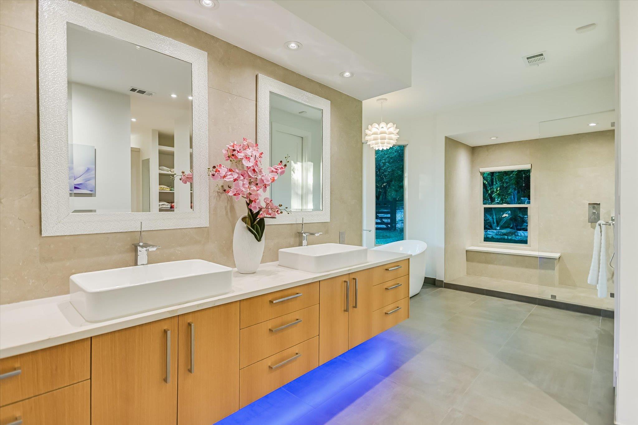 601 Crystal Creek Drive Austin TX 78746