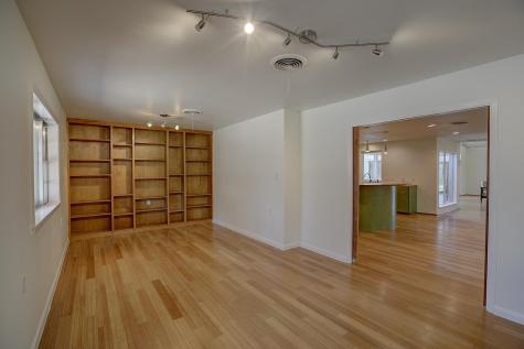 1607 S Elm Street Georgetown TX 78626