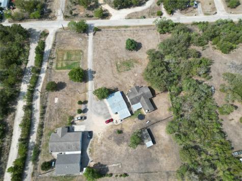 622 Longhollow Road Dale TX 78616