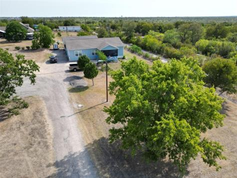 622 Longhollow Road Dale TX 78616