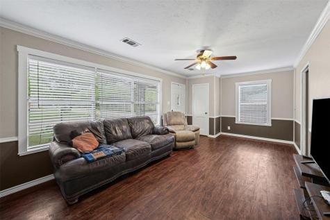 1507 N Cleveland Avenue Cameron TX 76520