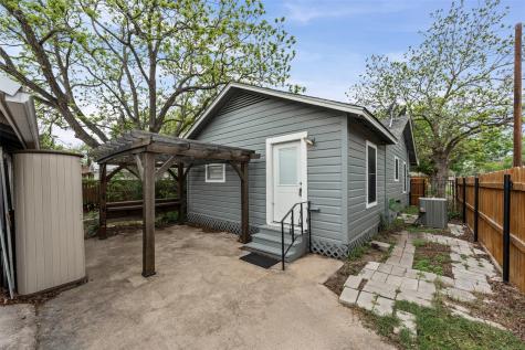 1507 N Cleveland Avenue Cameron TX 76520