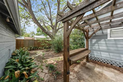 1507 N Cleveland Avenue Cameron TX 76520