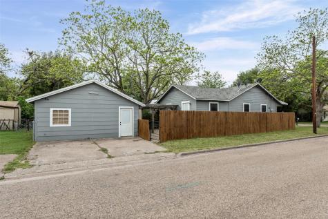 1507 N Cleveland Avenue Cameron TX 76520