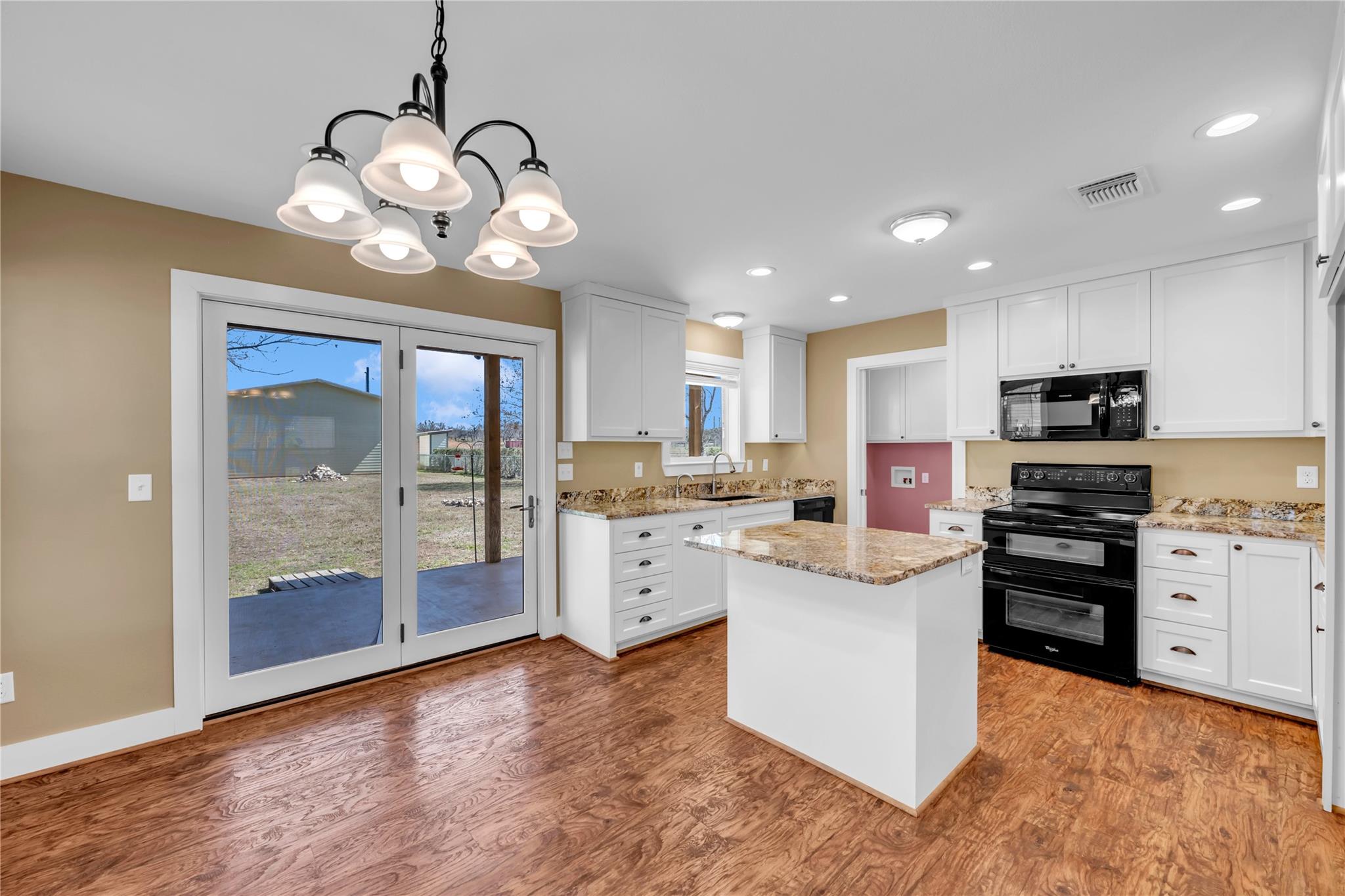 418 County Road 119a Kingsland TX 78611