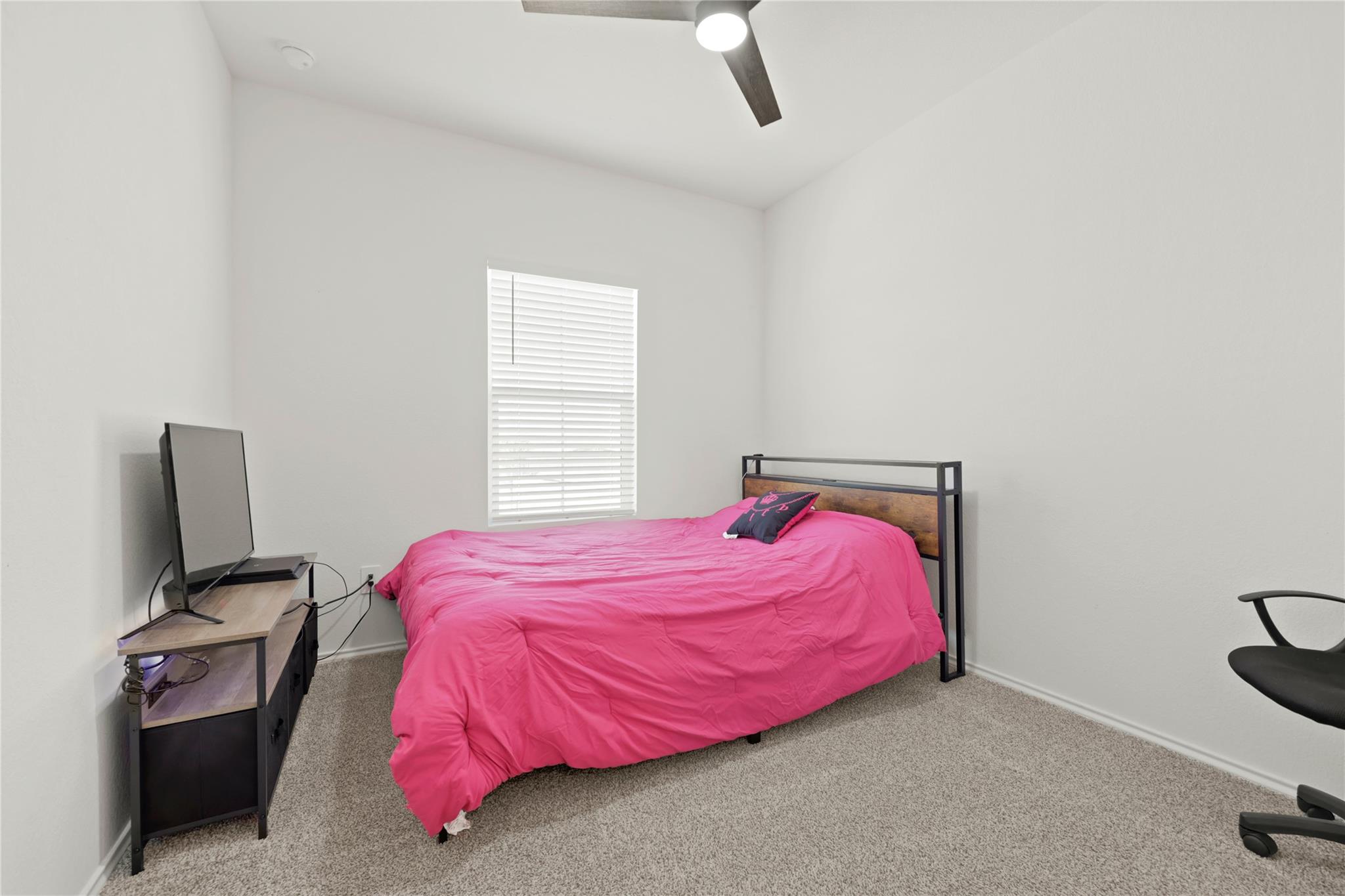 790 Arnold Loop Kyle TX 78640