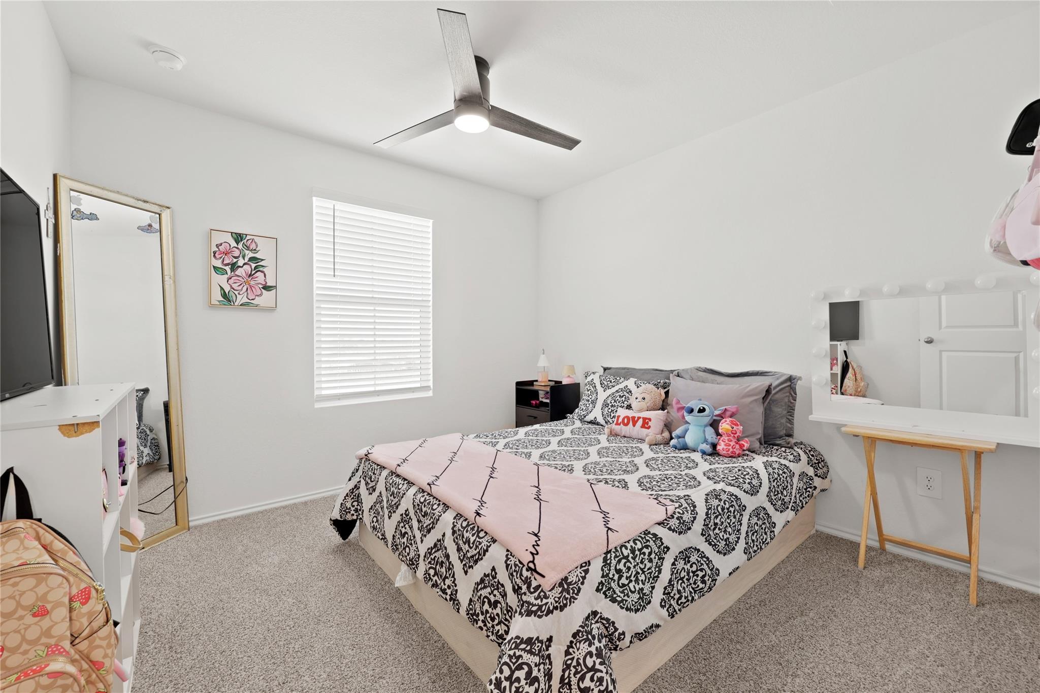 790 Arnold Loop Kyle TX 78640