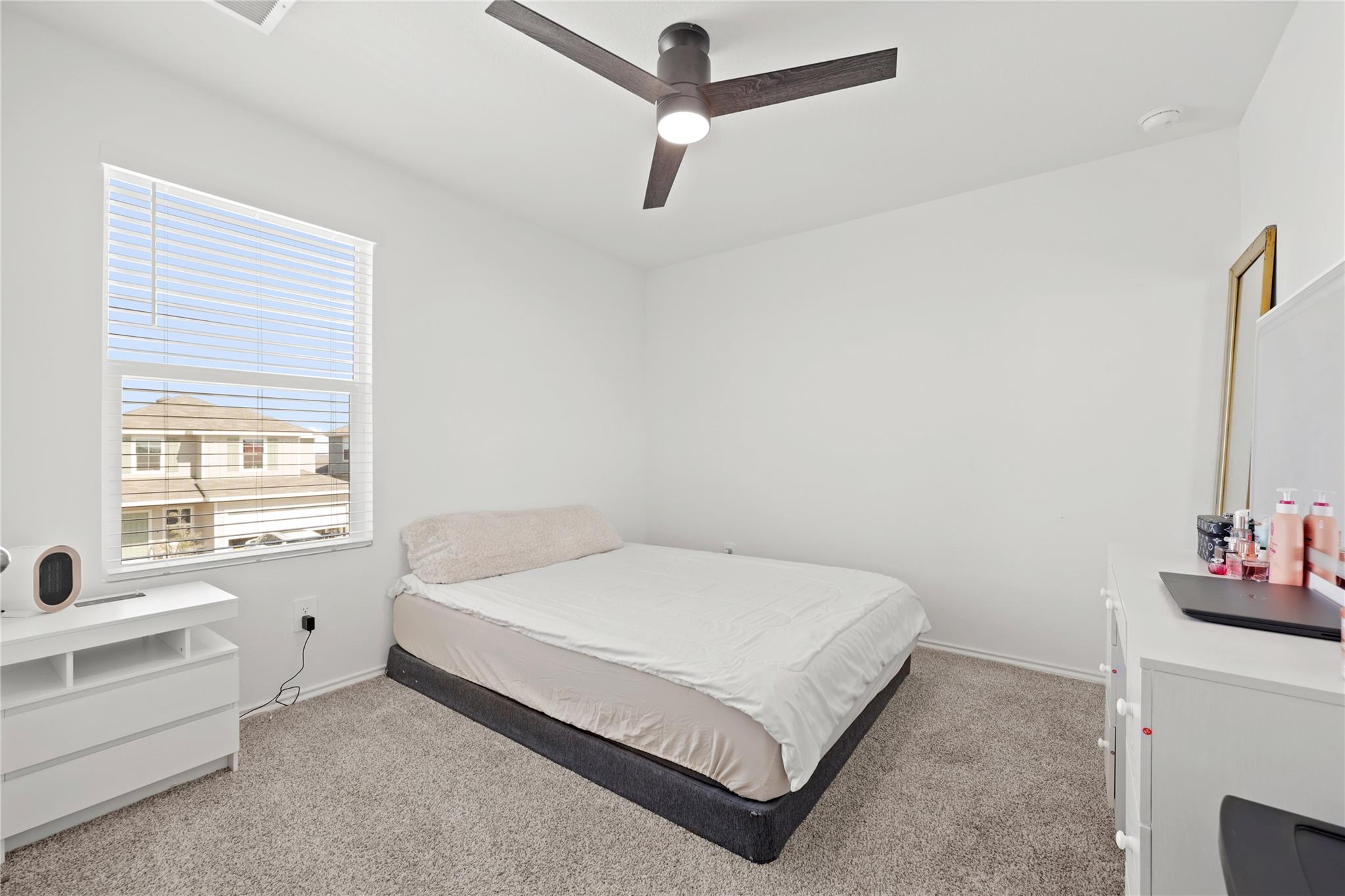 790 Arnold Loop Kyle TX 78640